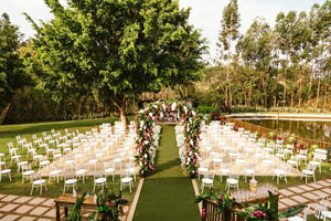 Amazon Eventos Casamento ao Ar Livre em Maringá Decoração com Arco de Flores
